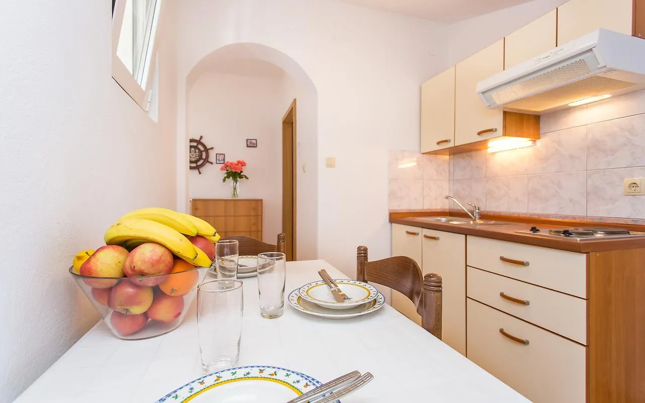 Apartments Lucija 2 Baška